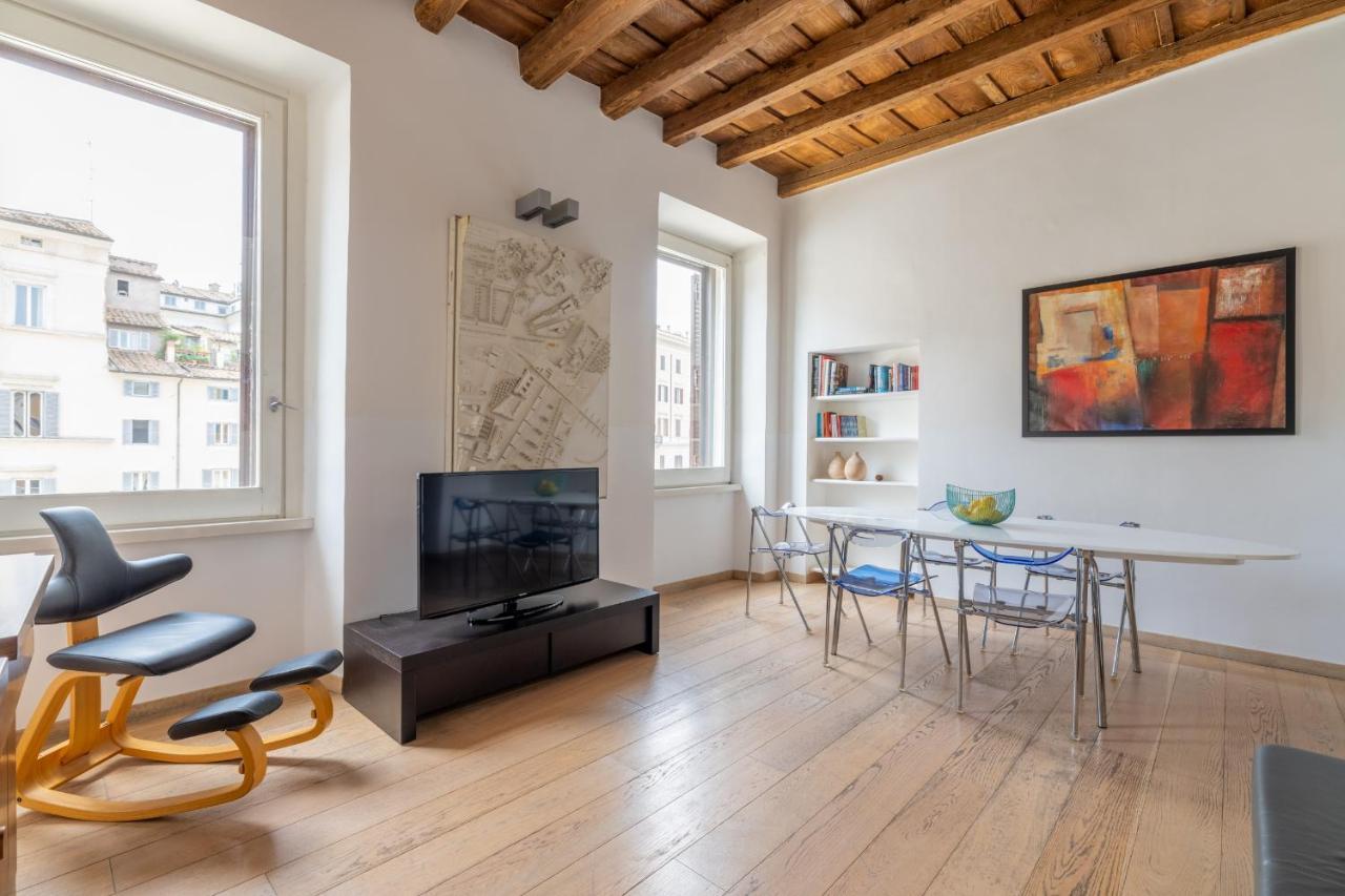 Modern Apartment In Campo De Fiori Rome Extérieur photo