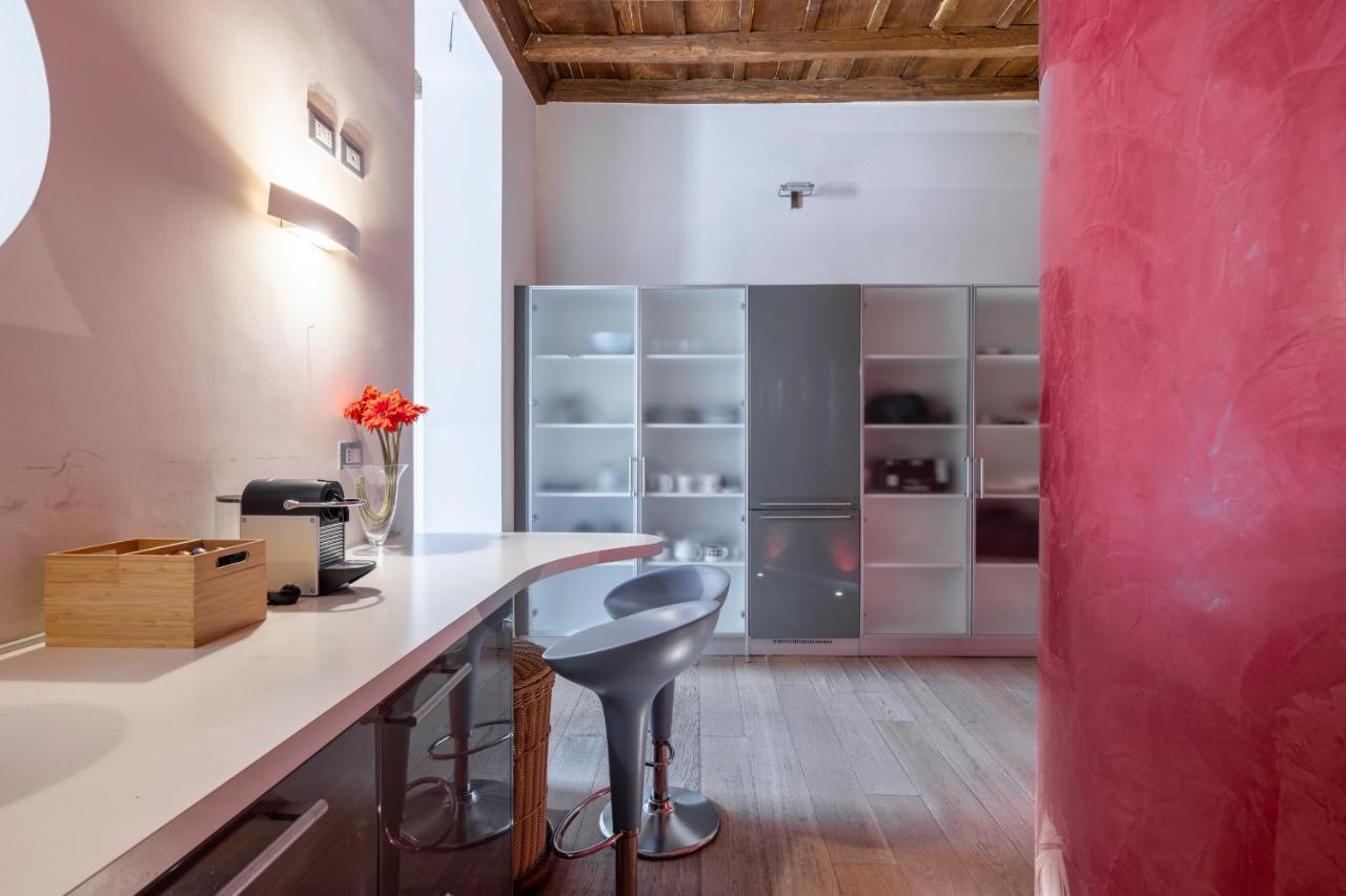 Modern Apartment In Campo De Fiori Rome Extérieur photo