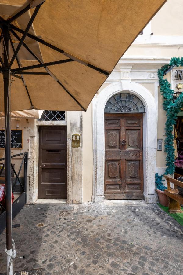Modern Apartment In Campo De Fiori Rome Extérieur photo